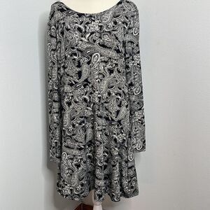 NWT. Angie paisley dress. Size medium. Cottagecore. Dark Academia. Black & white